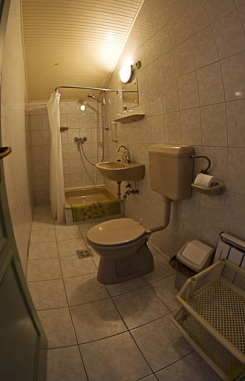 Bed and Breakfast Muskatli Panzio Győr Pokój zdjęcie